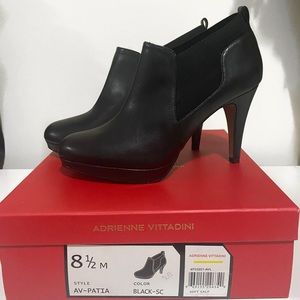 Adrienne Vittadini Black Patia Leather Booties 8.5